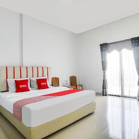 Oyo 2246 Anjung Bang Oking Hotel & Resort Pasarpulaupisang Exterior foto